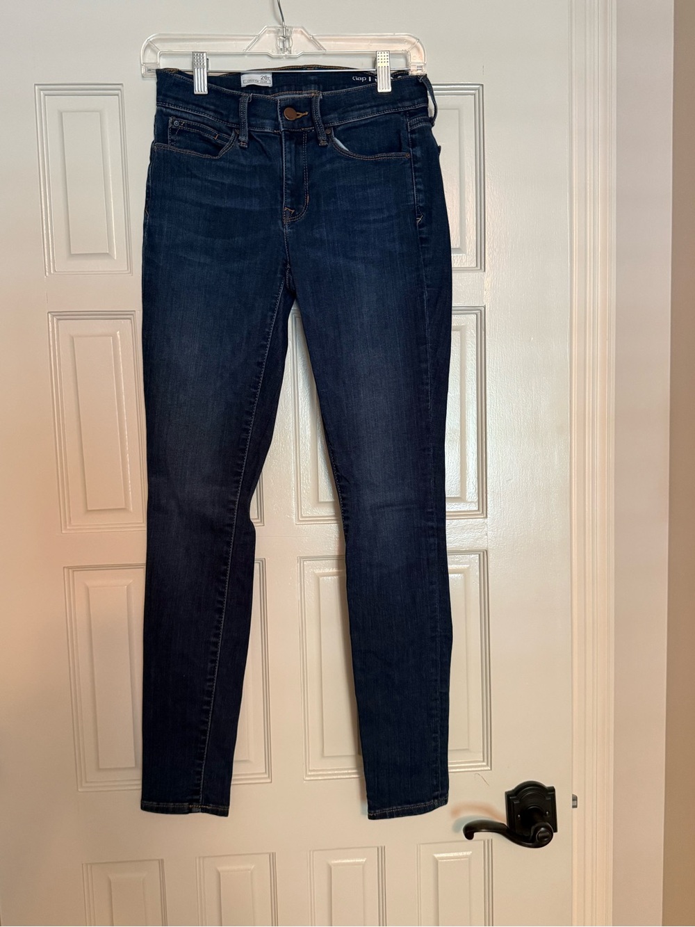 Gap Dark Wash Women’s Jeans - legging jean